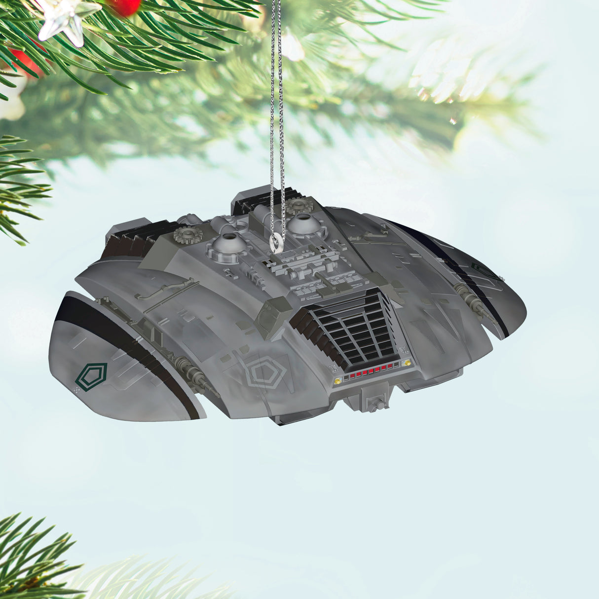 Hallmark Keepsake Christmas Ornament (Battlestar Galactica Cylon Raider)