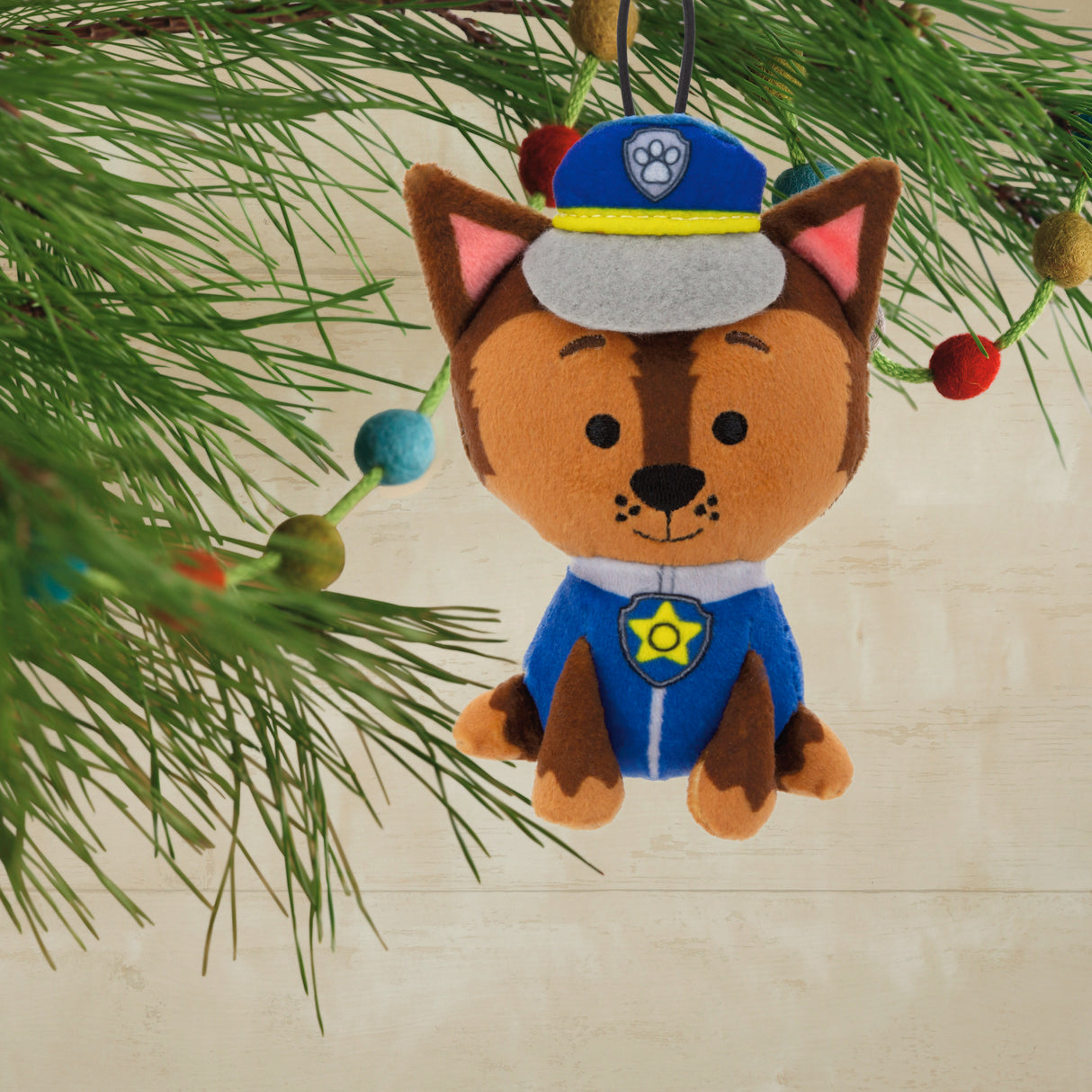 Hallmark Christmas Ornament (Paw Patrol Chase, Plush Fabric)
