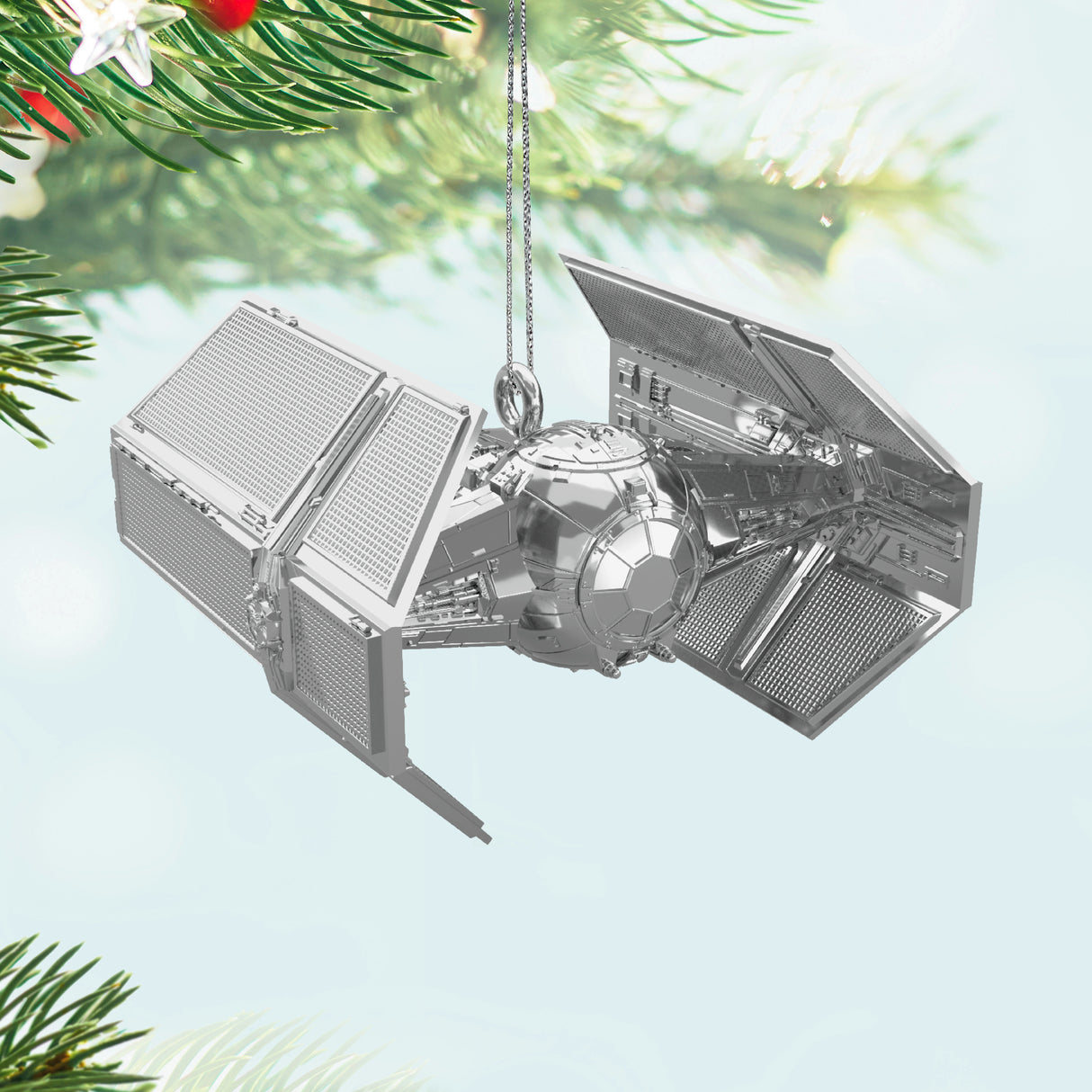 Hallmark Keepsake 0.75" Mini Christmas Ornament (Star Wars Darth Vader's TIE Fighter)
