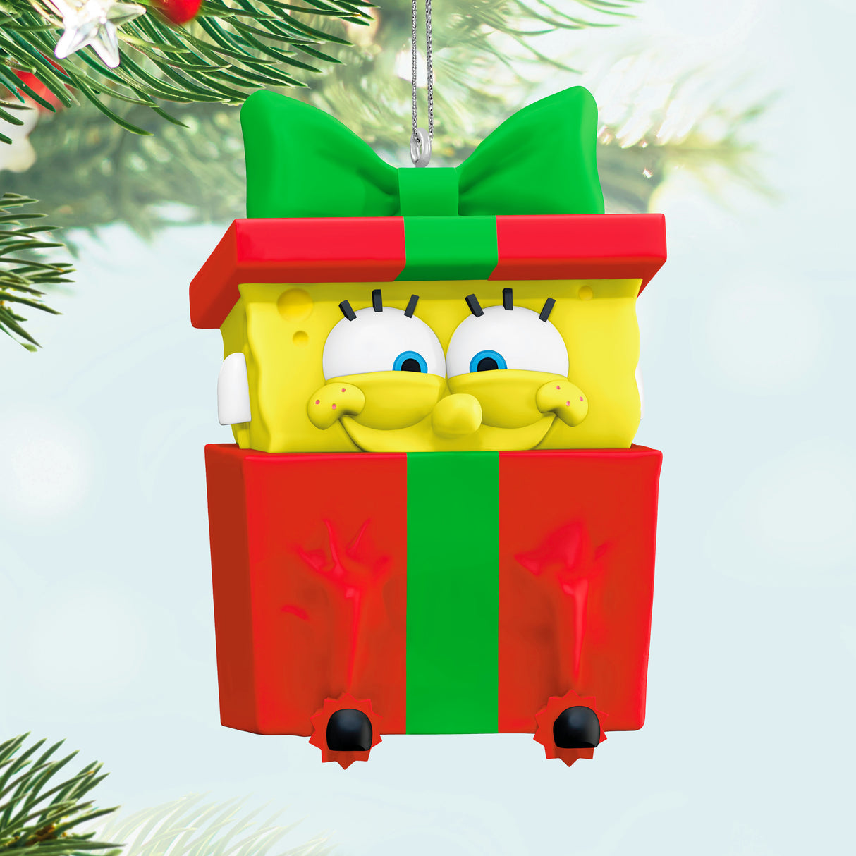 Hallmark Keepsake Christmas Ornament (Nickelodeon SpongeBob SquarePants Sponge-Boxed for Christmas)