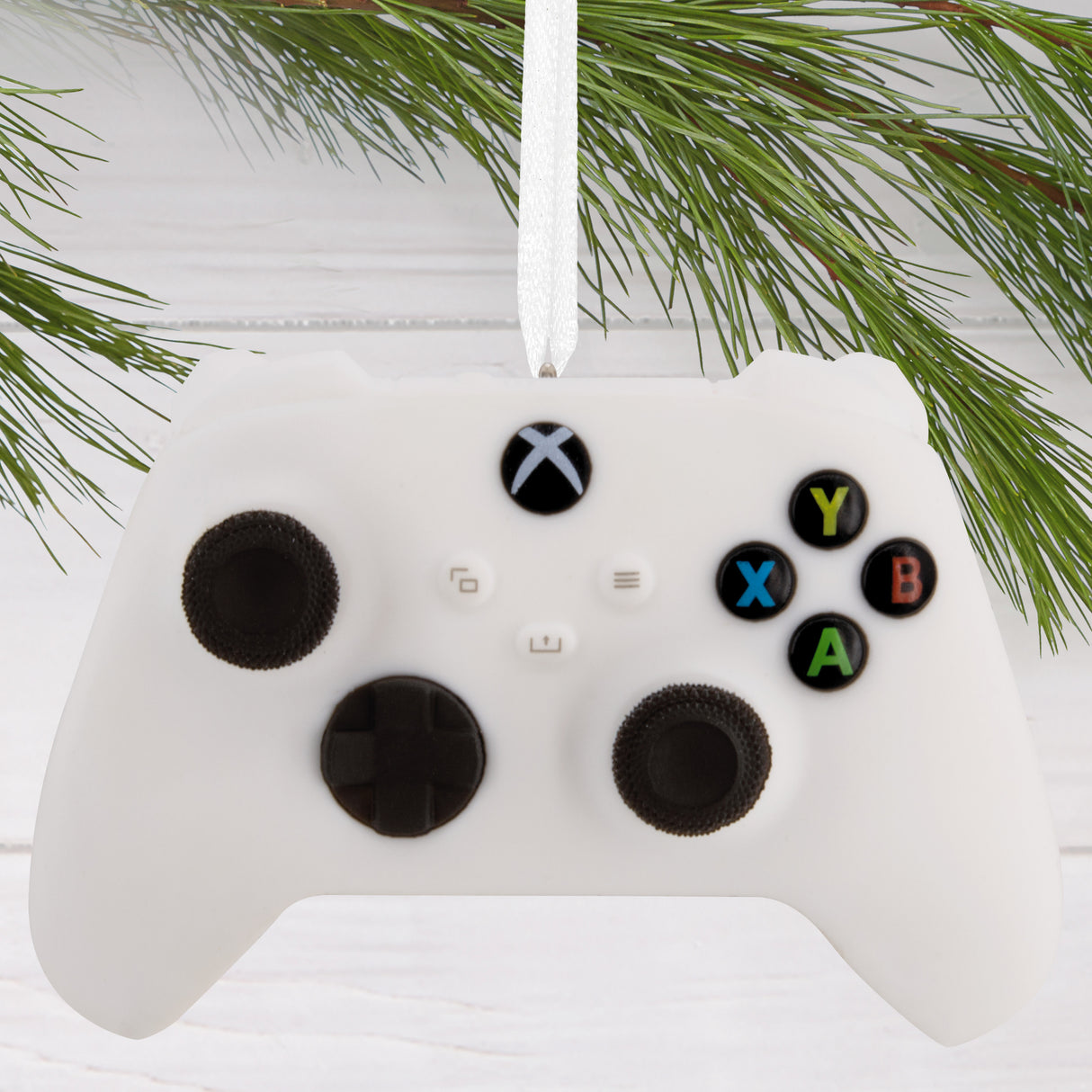 Hallmark Christmas Ornament (XBOX White Video Game Controller)