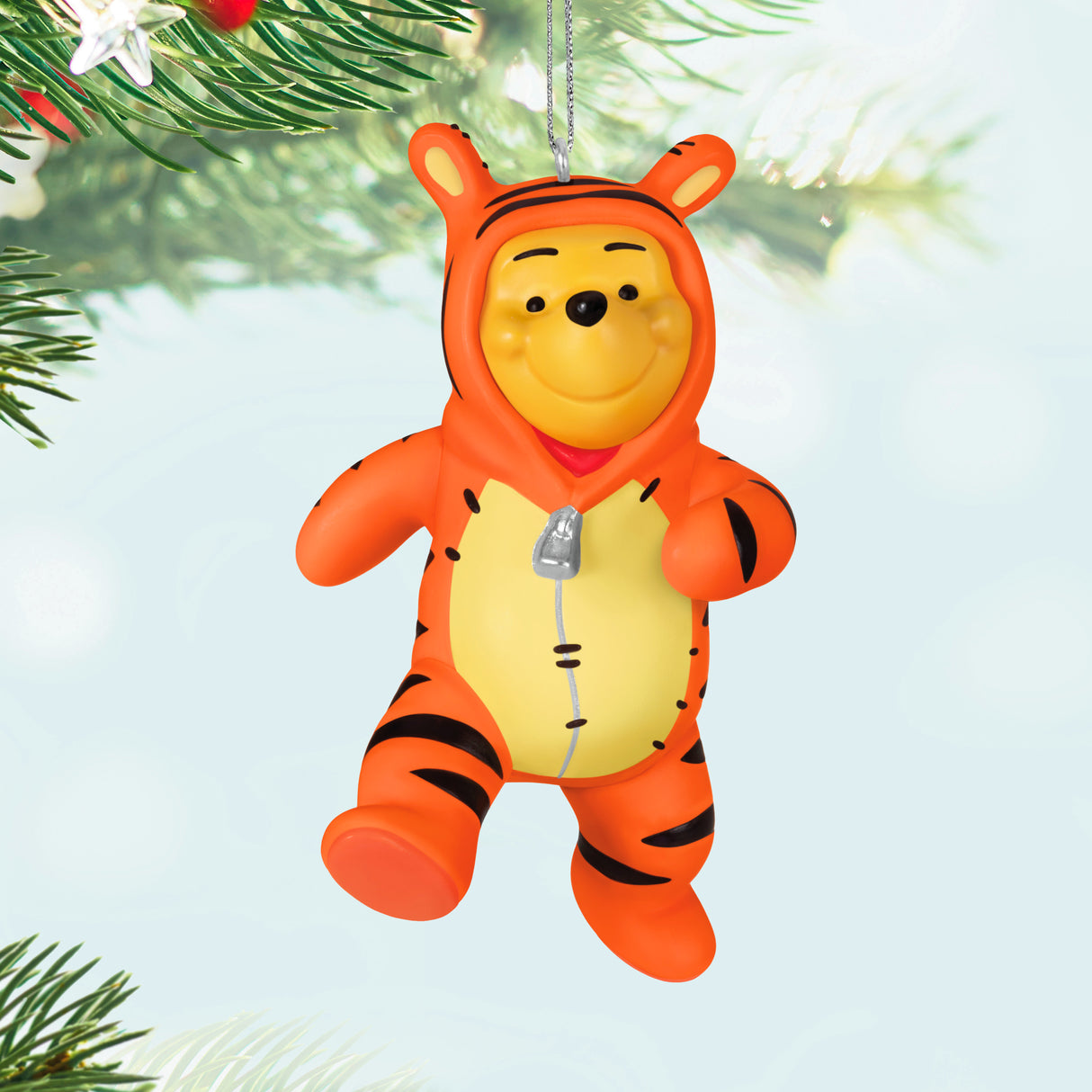 Hallmark Keepsake Christmas Ornament (Disney Winnie the Pooh And Tigger, Too)