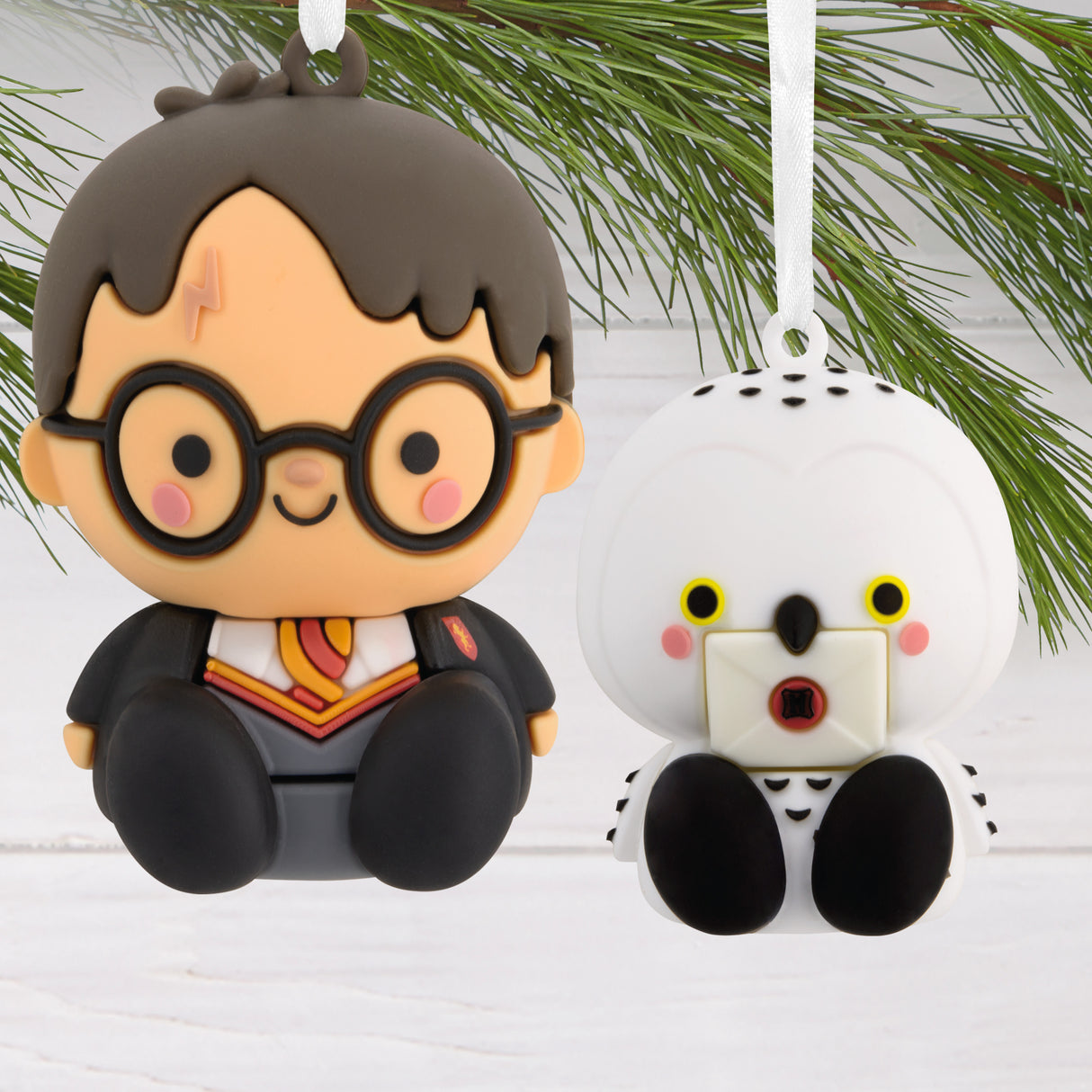 Hallmark Christmas Ornaments (Better Together Harry Potter and Hedwig Magnetic), Set of 2