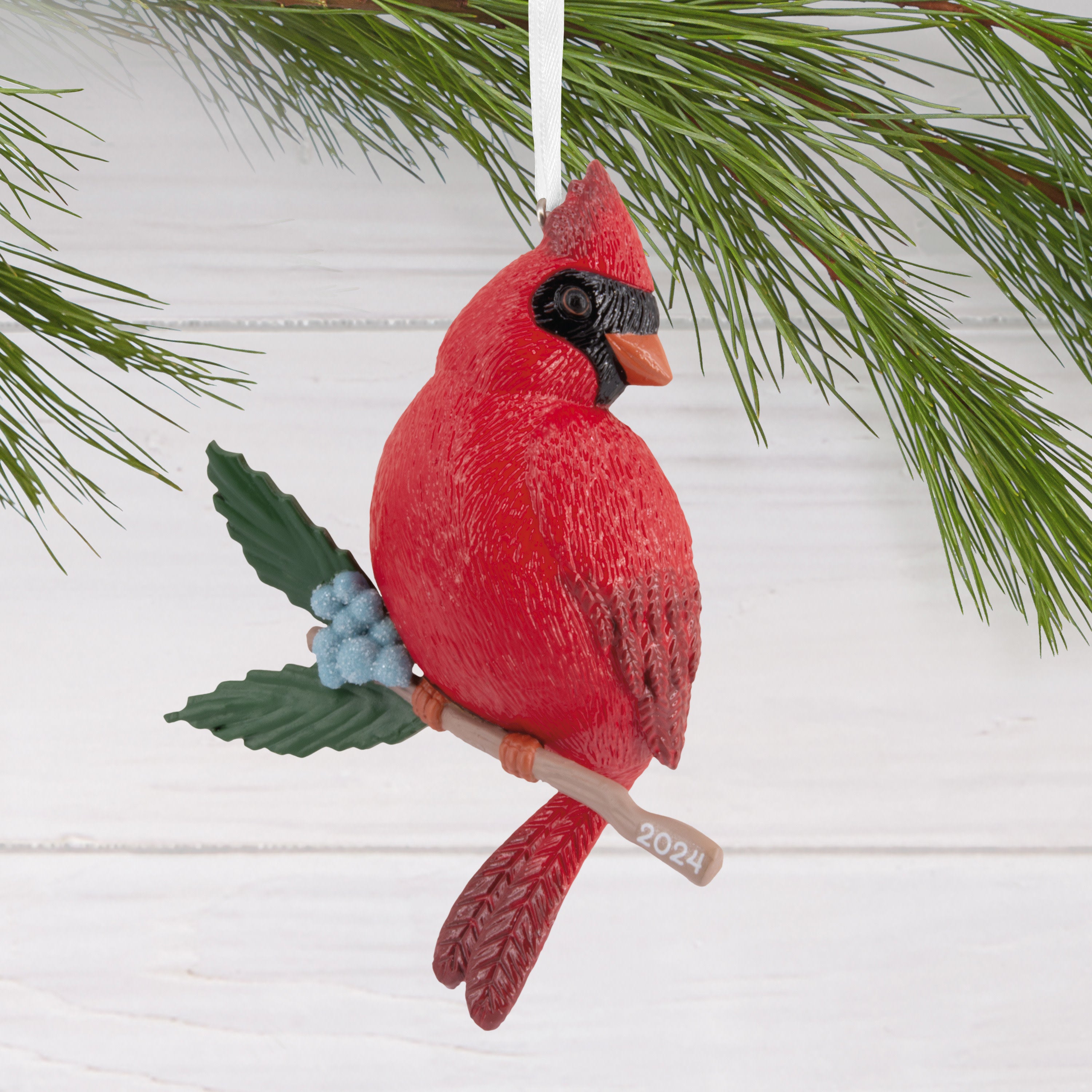 Hallmark Keepsake Cardinal Couple deals Tree Topper