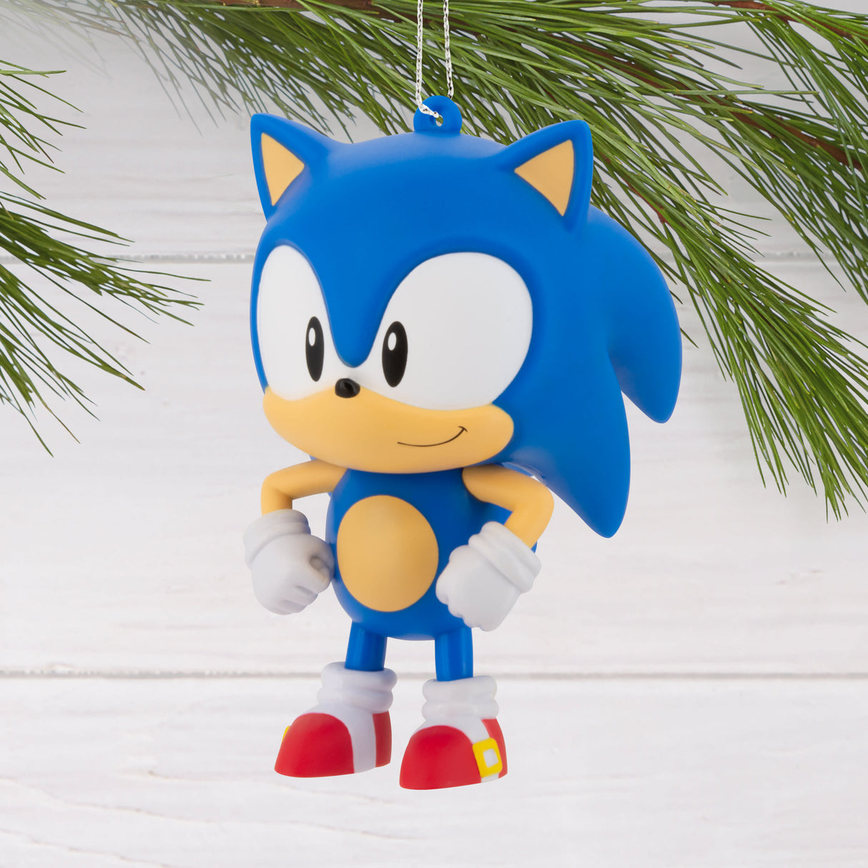 Hallmark Christmas Ornament (Sonic the Hedgehog Shatterproof)