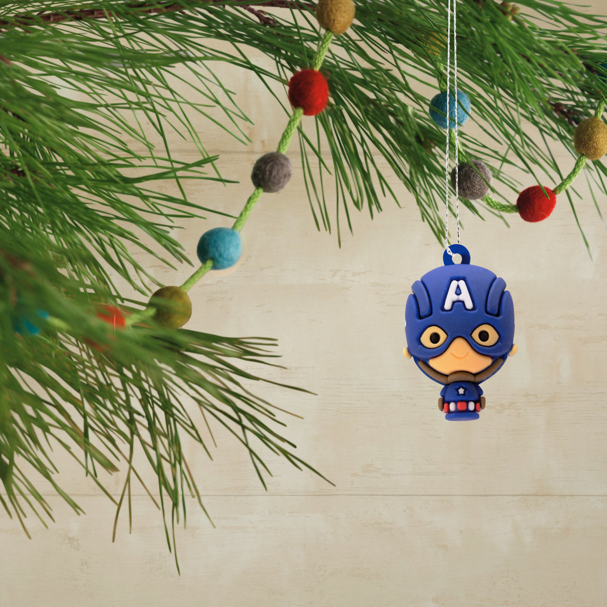 Marvel Super Heroes Miniature Christmas Ornaments, Set of 6