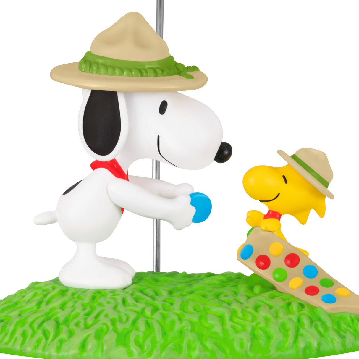 Hallmark Keepsake Christmas Ornament (The Peanuts Gang Merit Badge Ceremony)