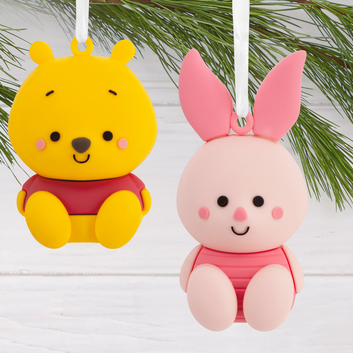 Better Together Disney Winnie the Pooh and Piglet Magnetic Christmas Ornaments, Set of 2