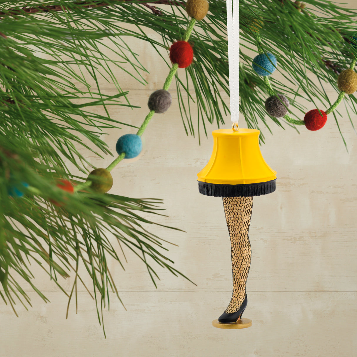 Hallmark Christmas Ornament (A Christmas Story Leg Lamp)