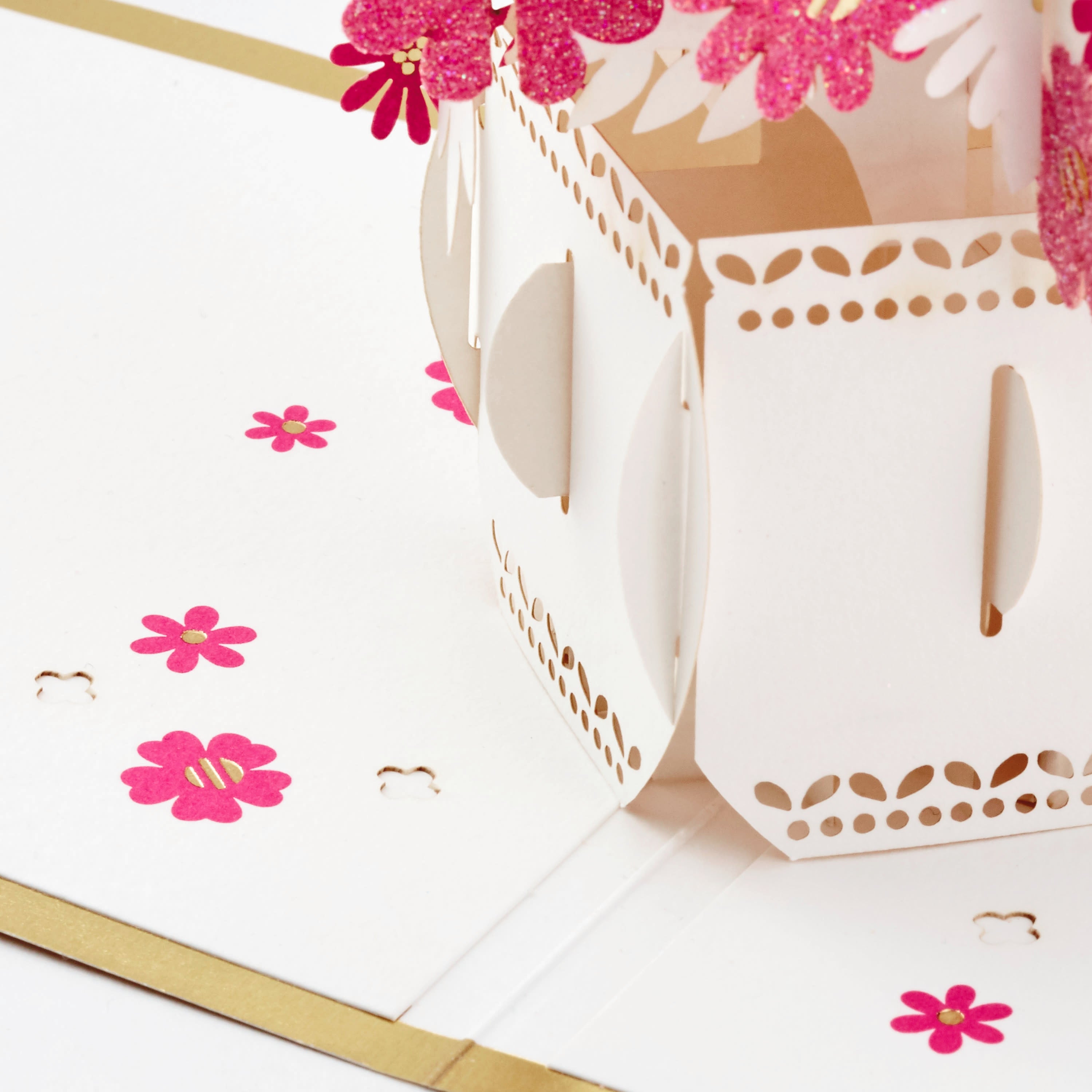 Hallmark Signature Paper Wonder Pop Up Mothers Day Card (Flowers in Vase, Make the World More Beautiful)