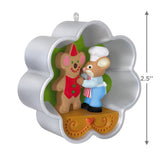 Keepsake Christmas Ornament 2024, Cookie Cutter Christmas, Food Gifts