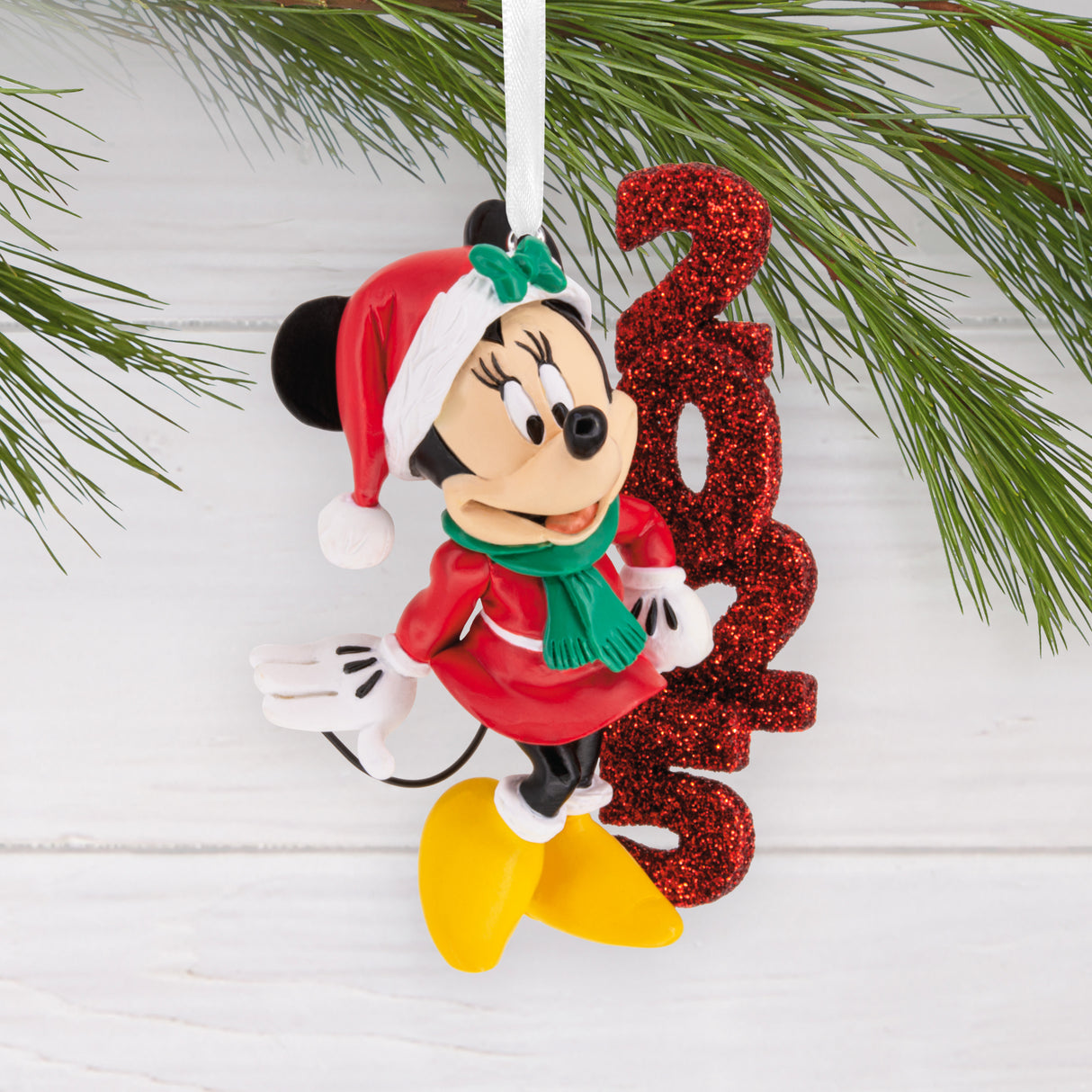 Hallmark Christmas Ornament (Disney Minnie Mouse 2025)