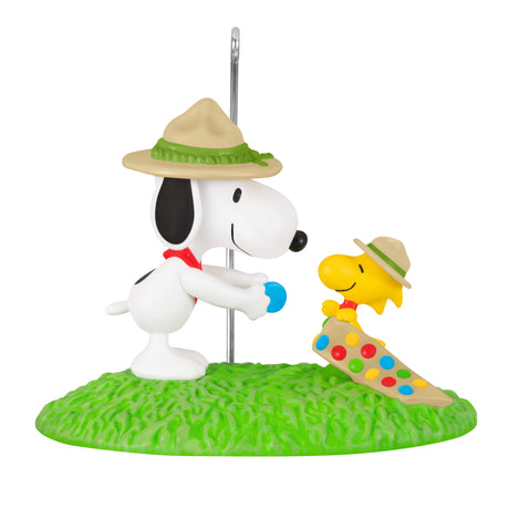 Hallmark Keepsake Christmas Ornament (The Peanuts Gang Merit Badge Ceremony)