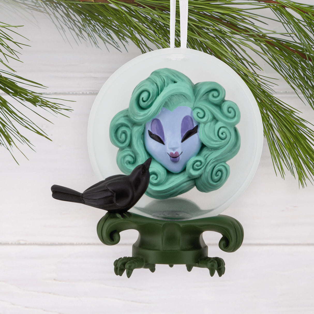 Hallmark Christmas Ornament (Disney The Haunted Mansion Madame Leota)